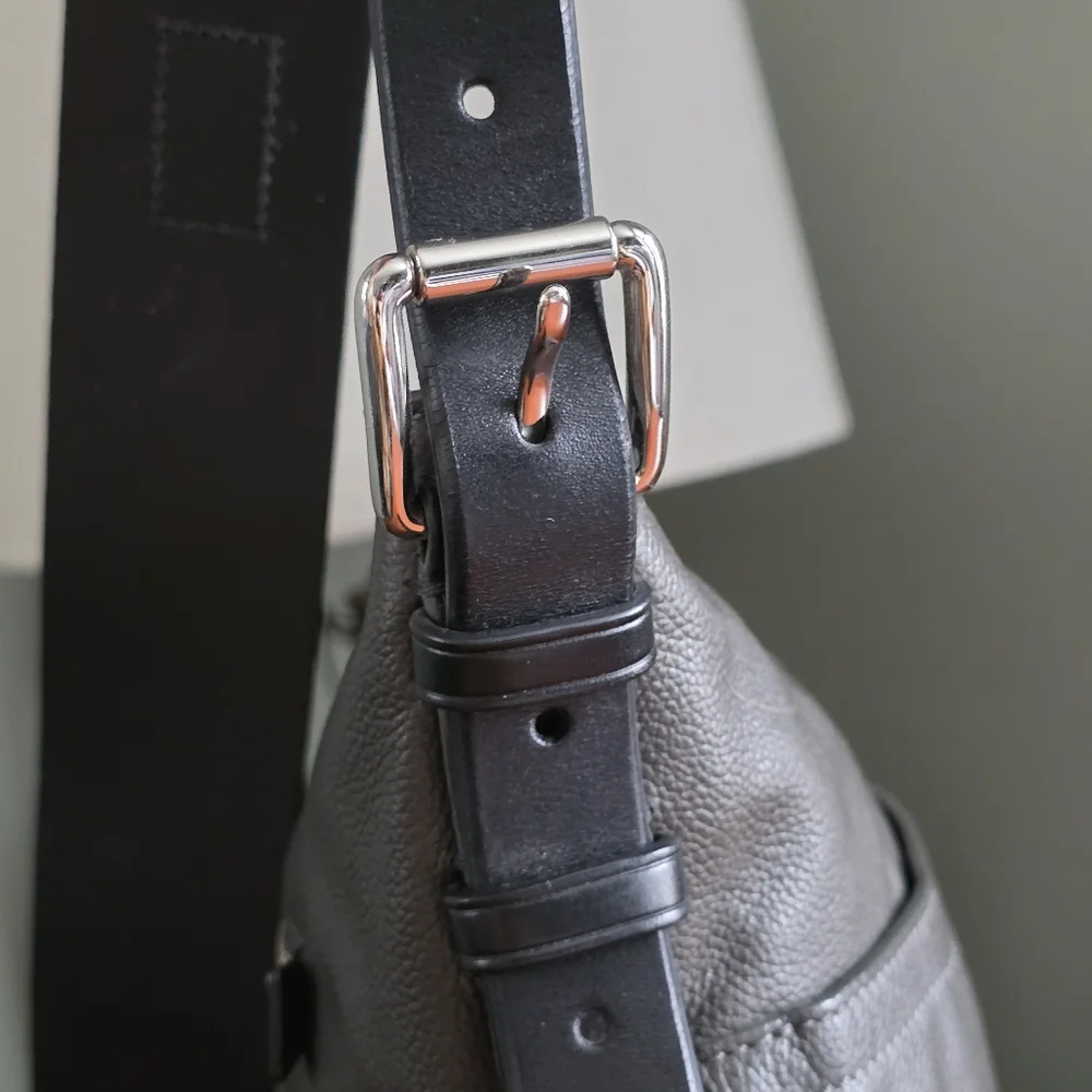 Coach 70308 Thompson Messenger Charcoal Gray Leather Laptop Messenger Bag